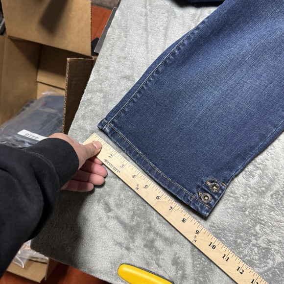 VTG Y2K Levi's 515 Skimmer Dark Wash Capri Jeans Womens 6 Retro Indie - Picture 11 of 11